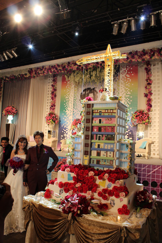 Illustration for article titled A Show-Stopping Contender For 'Most Ambitious Video Game Wedding'